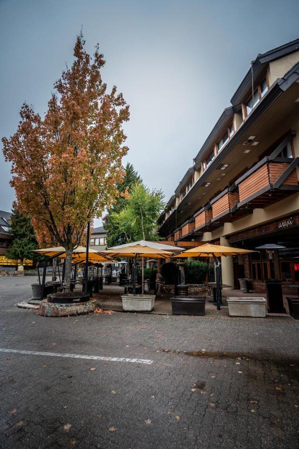 Blackcomb Lodge Уистлер Экстерьер фото